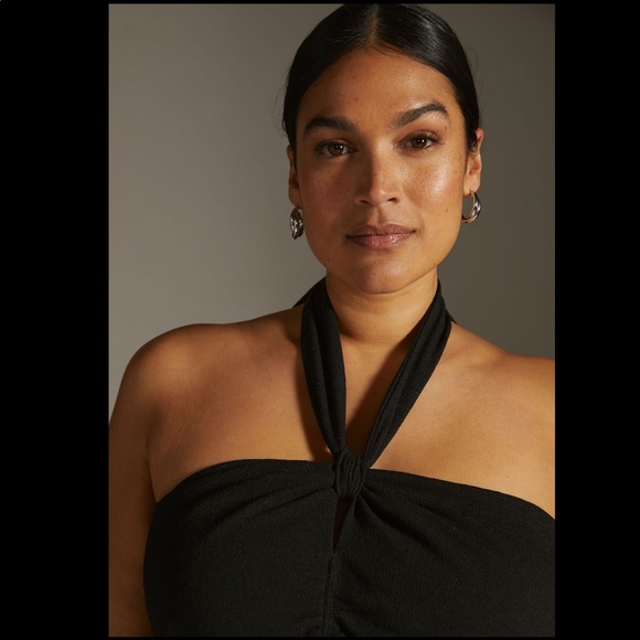 Anthropologie Tops - Anthropologie Plus En Elly Ruched Black Halter Top